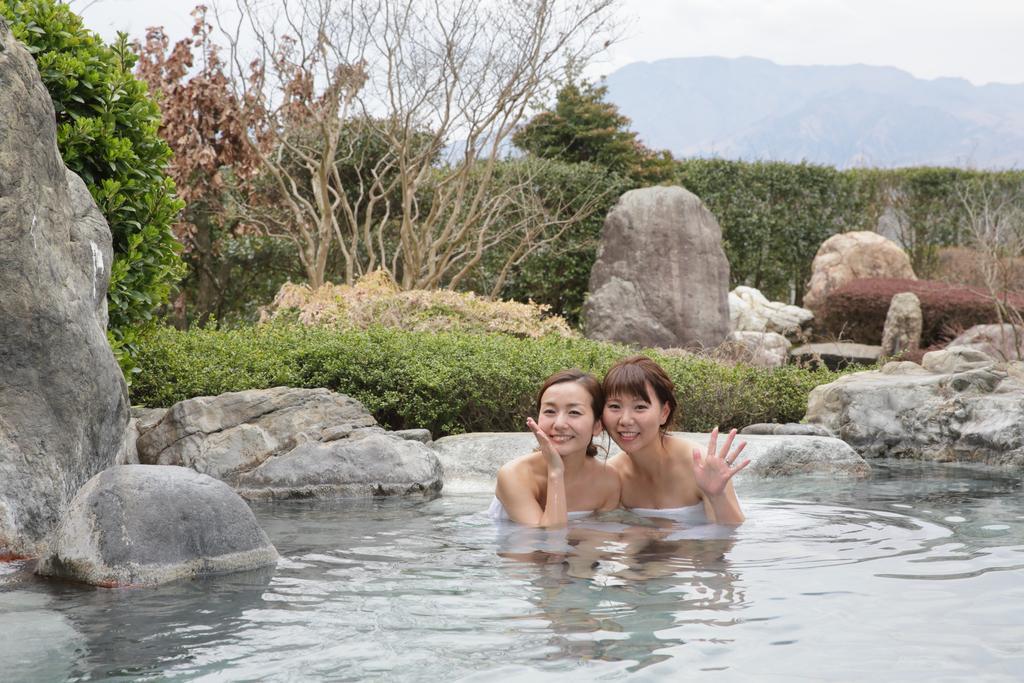 Aso Plaza Hotel Kumamoto Luaran gambar