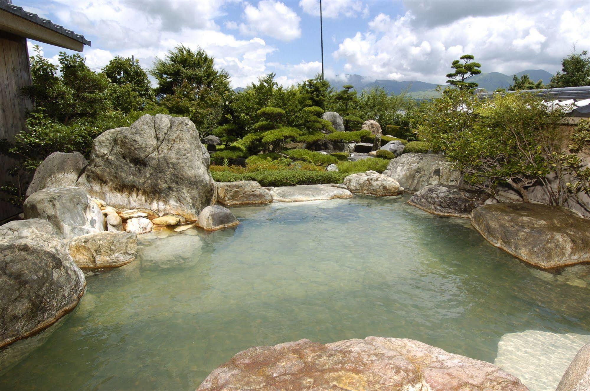 Aso Plaza Hotel Kumamoto Luaran gambar